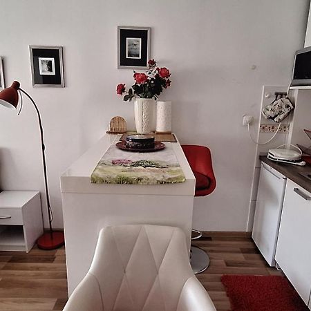 Klara Studio Apartman Split Buitenkant foto