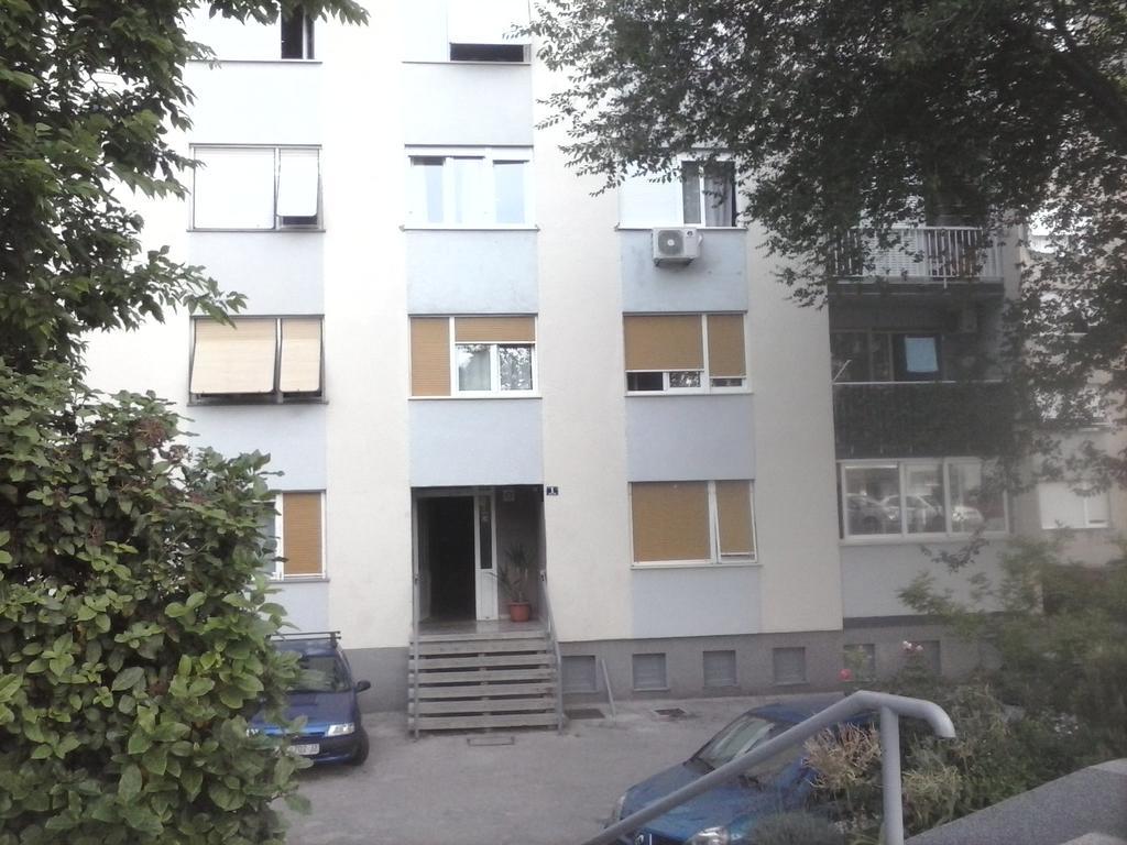 Klara Studio Apartman Split Buitenkant foto